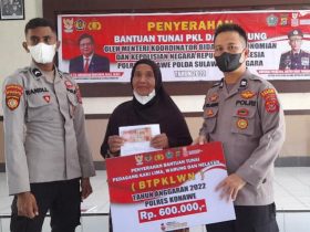 Penyaluran Bantuan PKL dan Nelayan, Kapolres Konawe : Tidak Ada Potongan