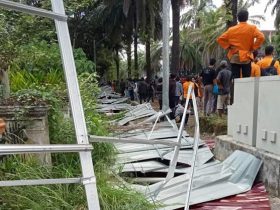 Unjukrasa Mahasiswa di Kendari Ricuh