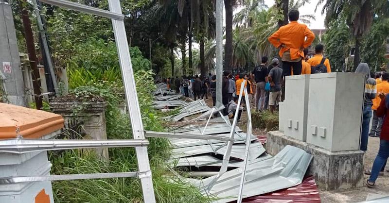 Unjukrasa Mahasiswa di Kendari Ricuh