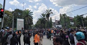 Unjukrasa Mahasiswa di Kendari Ricuh