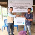 Tingkatkan Kesejahteraan Petani Kabupaten Barru, PLN Salurkan 1650 Kg Bibit Bawang Merah