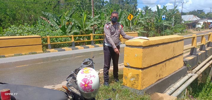 Tabrak Beton Jembatan Onembute, Pengendara Motor Asal Kolaka Tewas di Tempat