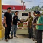 Peduli Kemanusiaan, KSO-MTT Salurkan Bantuan Sembako Pada Korban Banjir di Molawe