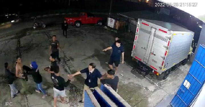 Usai Keroyok Karyawan Toko, Sekelompok Remaja di Kendari Bawa Busur dan Ancam Warga