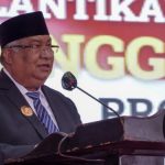 Resmi Lantik 5 Anggota Komisi Informasi Sultra, Ini Pesan Gubernur