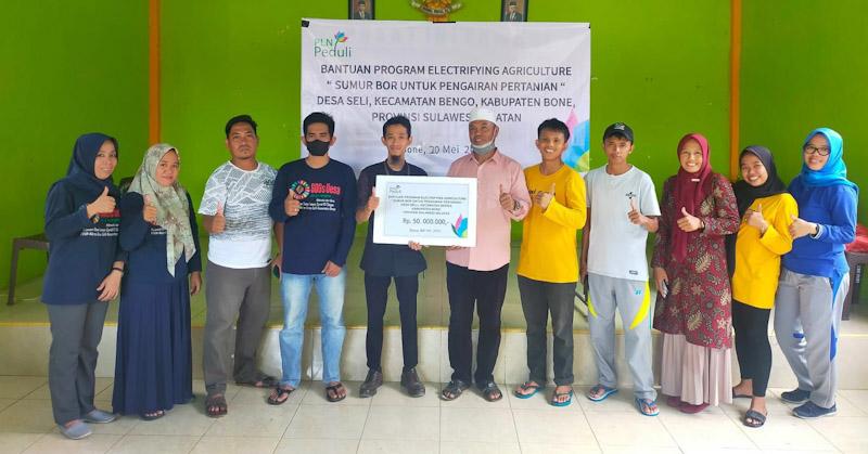 Dukung Sektor Pertanian, PT PLN Bantu Sumur Bor Untuk Petani di Bone