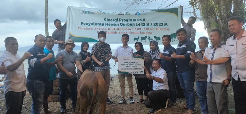 Sinergitas Terbangun Baik, Ketua DPRD Konut Dan KSO-MTT Salur Sapi Qurban di 4 Kecamatan