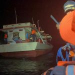 Kapal Mati Mesin, 7 Nelayan Berhasil Dievakuasi Basarnas Kendari