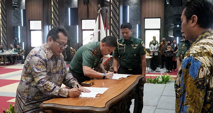 Jenderal Dudung Abdurachman Minta SMSI Teruskan Kembangkan Jurnalisme Jujur