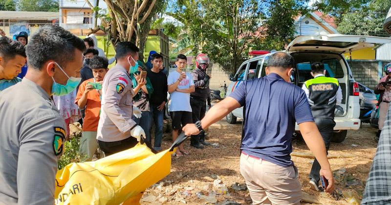 Sesosok Mayat Pria Tanpa Identitas Ditemukan di Bangsal Kayu di Puuwatu