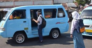 Tarif Angkot di Kota Kendari Naik Hari ini