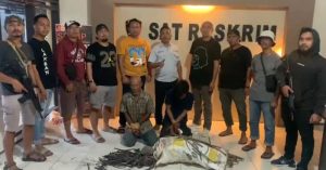 Curi Peralatan Pemancar Transmitter HT Milik Polri, Dua Pemulung di Kendari Dibekuk Polisi