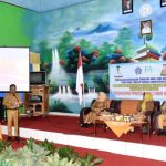 Asisten 3 Setda bersama DP3A Kota Kendari Sosialisasi Cyber Bullyng di SMPN 9 Kendari