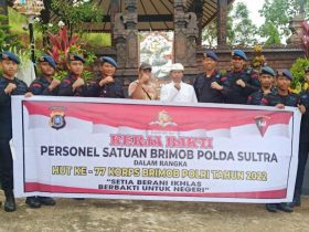 Sambut HUT ke 77 Korps Brimob Polri, Satbrimob Polda Sultra Bersihkan Rumah Ibadah