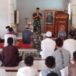 Koramil 1417-07 Unaaha Gelar Salat Jumat Berjamaah di Masjid Desa Walay
