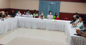 Dinas PPKB Konut saat menggelar Monev terpadu bersama pihak BKKBN dan Kementerian