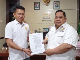 Serahkan SK, Anton Timbang Tegaskan Kadin Bombana Genjot Pertumbuhan Ekonomi Pelaku UMKM