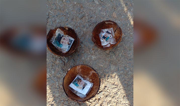 Warga Ghongsume Muna Dikagetkan Penemuan Foto Cakades di Tempurung Kelapa Dalam Tanah