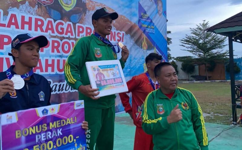 Berperan Sebagai Bapak Angkat, Kadis PPKB Konut Sukses Bawa Cabor Renang Raih 16 Medali