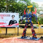 Robot Optimus Prime Buatan TKA Jadi Wahana Berfoto di Polres Konawe