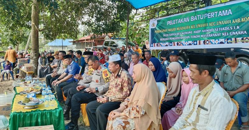 Jumat Berkah, Kapolres Konawe Letakan Batu Pertama Pembangunan Masjid Musdalifah Unaaha