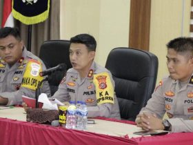 Kapolres Konut, Wakapolres, Dan Kabag Ops Pimpin Konferensi Pers Penanganan Kasus Selama 2022