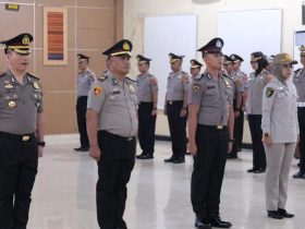 576 Personel dan 7 PNS Polda Sultra Naik Pangkat di Malam Tahun Baru