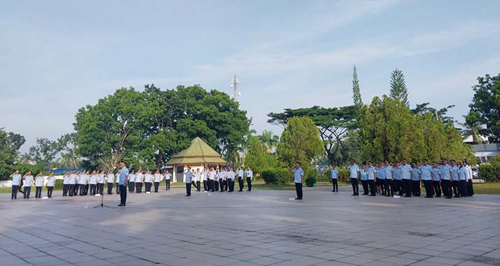 Peringati HBI ke 73, Kantor Imigrasi Kendari Gelar Upacara di Taman Makam Pahlawan.