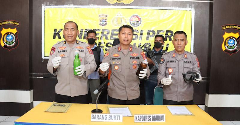 Satpolairud Polres Baubau Amankan Seorang Nelayan Yang Membawah Bom Ikan di Perairan Tanjung Wandoridi