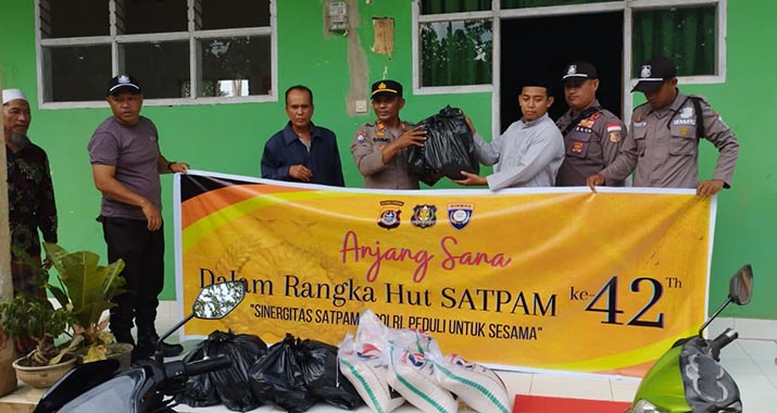Rayakan HUT Satpam Ke 42, Polres Konut Laksanakan Anjangsana Bersama Satpam di Pesantren