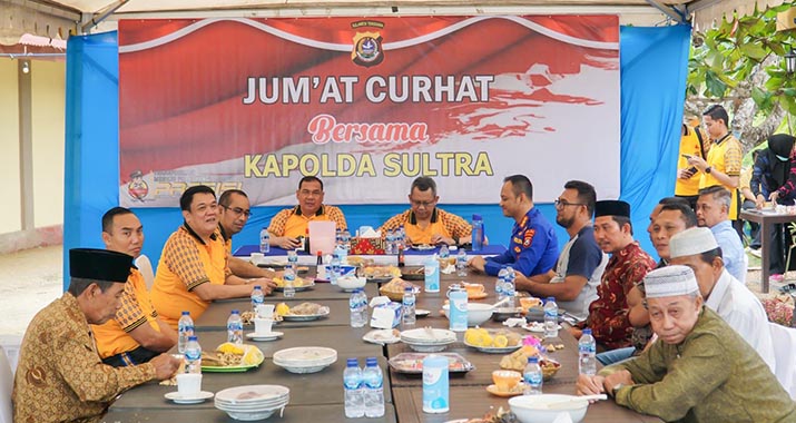 Kapolda Sultra Serap Aspirasi Masyarakat Pesisir Bungkutoko Mengenai Bahaya Pengeboman Ikan di Laut