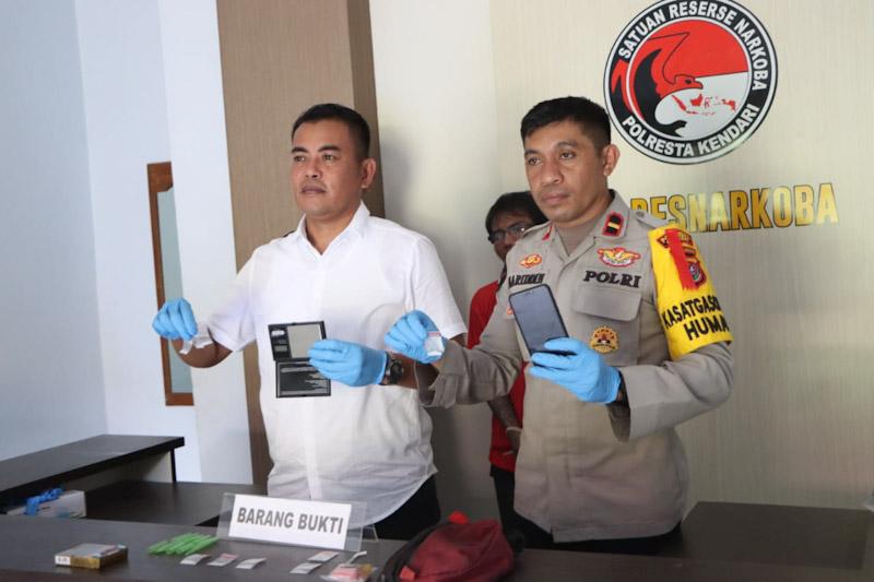 Demi Upah Rp300 Ribu, Buruh Harian di Kendari Nekat Edarkan Sabu