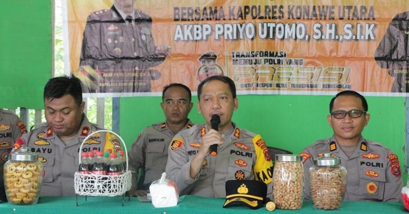 Jumat Curhat, Kapolres Konut Belanja Masalah Masyarakat Desa Lamondowo.
