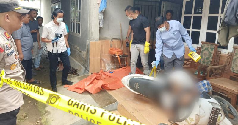 Masyarakat Ranomeeto Dikagetkan Dengan Seorang Mayat Tewas Duduk Diatas Motor