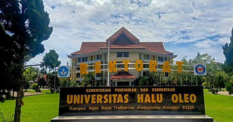 Rektor UHO Kendari Ingatkan Mahasiswa Senior Tidak Ada Kekerasan Fisik di Fakultas