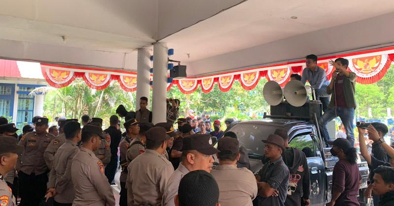 Diduga Langgar Prosedur Pengawasan, Kantor BPOM Kendari Didemo, Ini Pernyataan Kuasa Hukum Korban