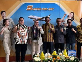 Super Jet Air Resmi Mengudara di Kota Kendari, Kadin Sultra: Flight Penerbangan Lion Group Sultra Akan Semakin Maju