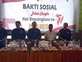 Peringati Hari Bhayangkara, Ditreskrimsus Polda Sultra Berbagi Sembako Kepada Warga di Konut