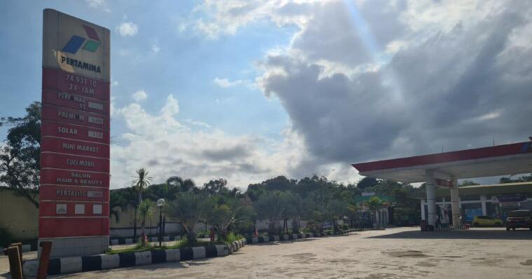 Pengelolah SPBU Puuwatu Tekankan Anggotanya Ikuti Aturan SBM Pertamina Dalam Pengisian BBM