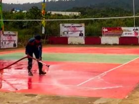 Kadis Damkar Konut Pastikan Fasilitas Lapangan Volley Ball Siap Digunakan