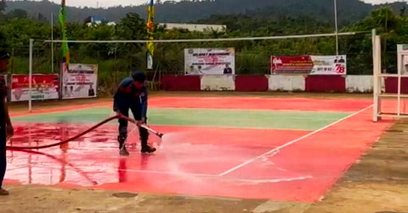 Kadis Damkar Konut Pastikan Fasilitas Lapangan Volley Ball Siap Digunakan