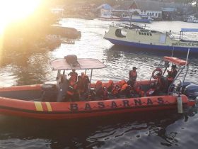 KM Sinar Cahaya Tenggelam Dihantam Ombak di Perairan Toronipa