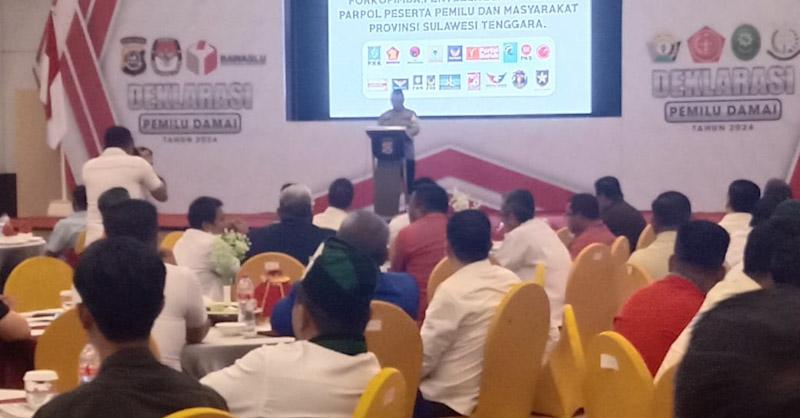 Polda Sultra Gelar Deklrasi Pemilu Damai Bersama KPU, Bawaslu, Parpol, Forkopimda Serta Masyarakat