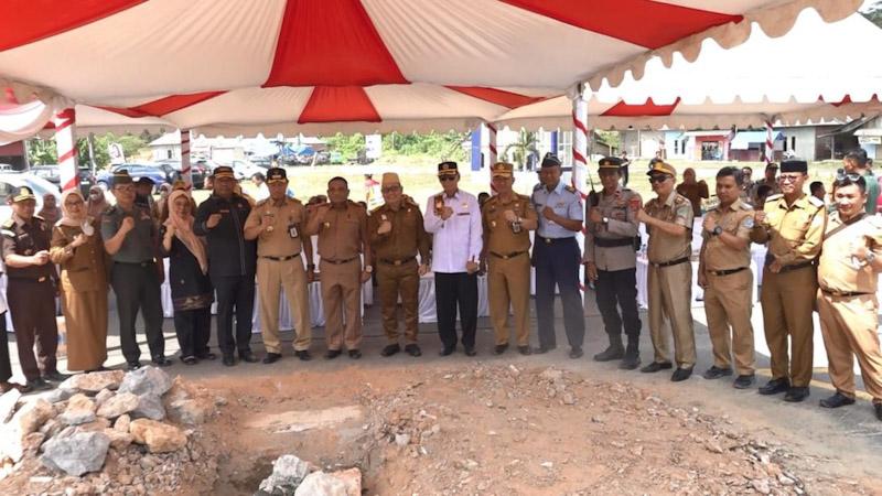 Gerbang Batas Kota Kendari - Konawe Mulai di Bangun