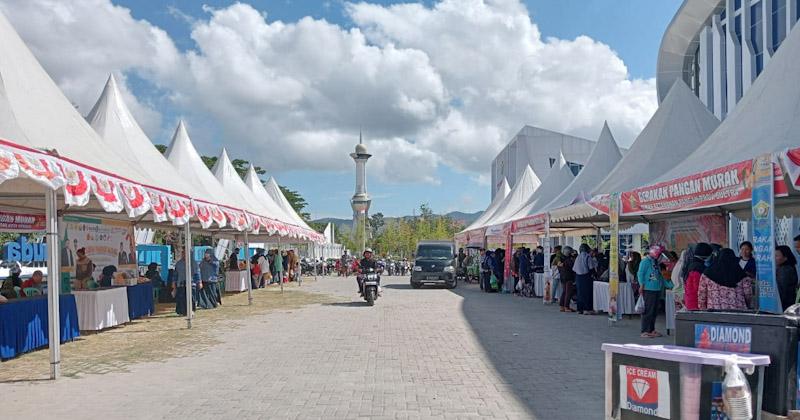 Disketapang Kendari Bantu Masyarakat Dengan Gelar Pasar Murah, Tawarkan Harga Ekonomis