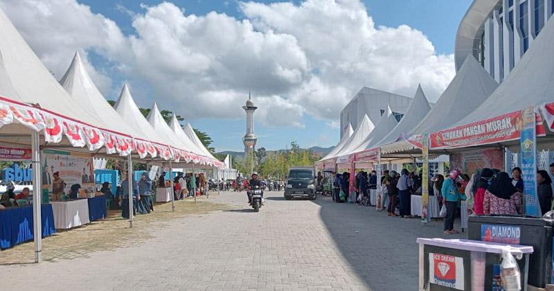 Disketapang Kendari Bantu Masyarakat Dengan Gelar Pasar Murah, Tawarkan Harga Ekonomis