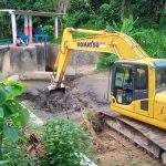 Alami Pendangkalan, Bupati Koltim Lakukan Pengerukan Bendungan, Keluhan Masyarakat Direspon Cepat