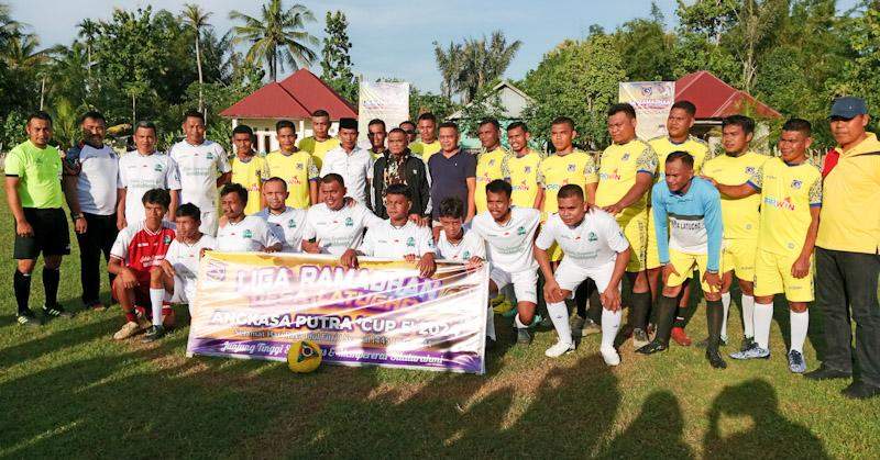 PJ Bupati Mubar Buka Turnamen Sepak Bola Mini Liga Ramadhan Angkasa Putra Cap Lima
