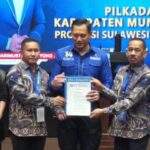 Demokrat Resmi Usung La Ode Darwin-Ali Basa Maju Pilkada Muna Barat