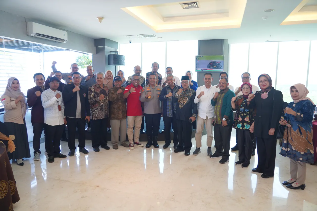 Kapolda Sultra Gelar Silaturahmi Bersama Forum Rektor Se-Sultra